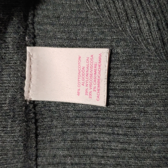 Victoria's secret sweater leggings - Picture 5 of 6